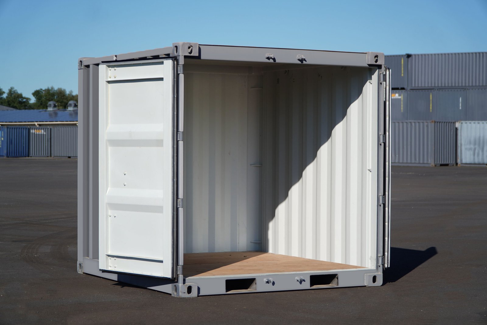 CONTENEDOR DE ALMACENAMIENTO DE 8 PIES