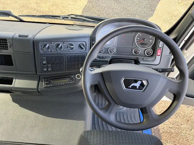 HOMBRE TGM 18.280 BB-CKD 4x4 Cabina de chasis – Image 5