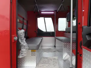 Renault Kerax 320 DXI 4x2 Chasis Cabina – Image 6