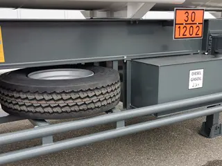 Depósito de combustible Sievering TSA45-5 ADR de 3 ejes – Image 10